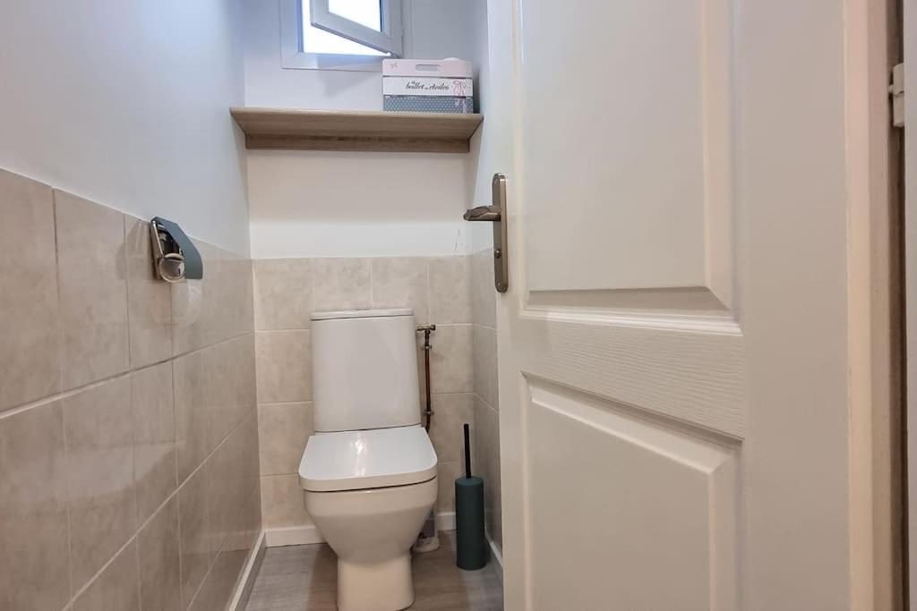 Belle Maison Climatisee Renovee Pac-Man Entre Collegues, Amis, Famille - Barbecue - Netflix - Prime - Baby Foot 50Cts Saint-Seurin-sur-l'Isle Luaran gambar