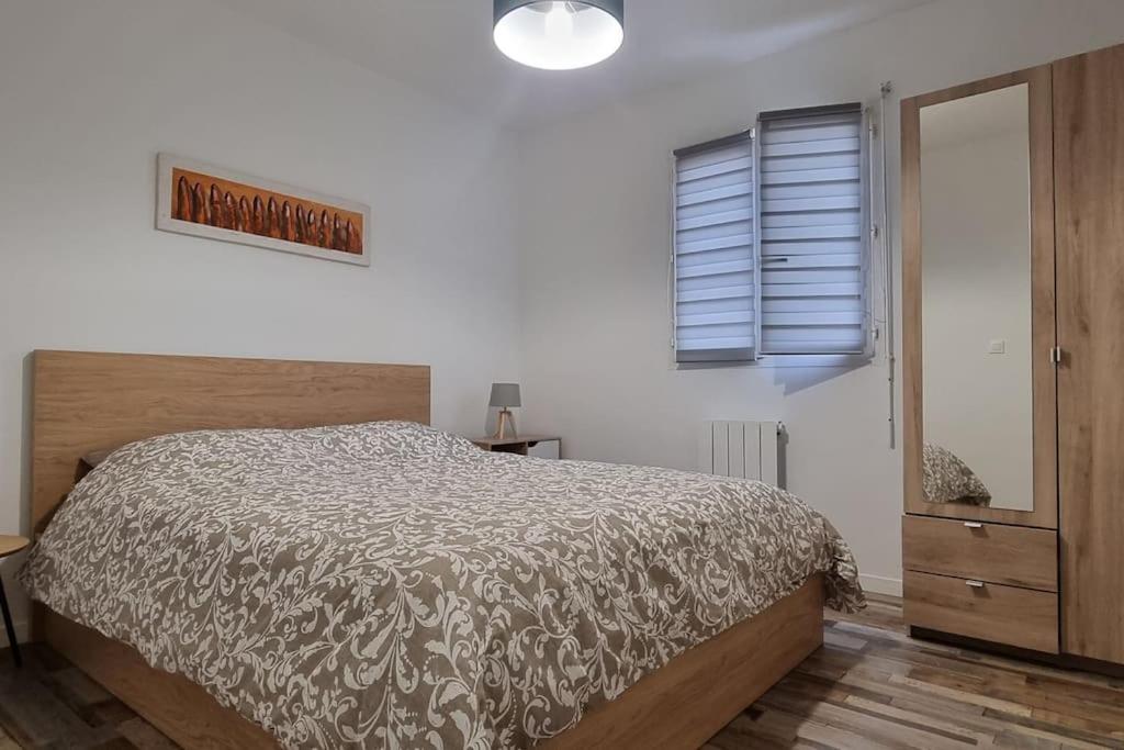 Belle Maison Climatisee Renovee Pac-Man Entre Collegues, Amis, Famille - Barbecue - Netflix - Prime - Baby Foot 50Cts Saint-Seurin-sur-l'Isle Luaran gambar