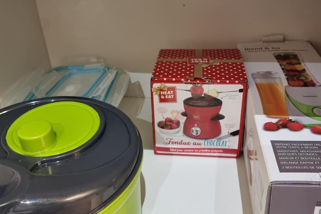 Belle Maison Climatisee Renovee Pac-Man Entre Collegues, Amis, Famille - Barbecue - Netflix - Prime - Baby Foot 50Cts Saint-Seurin-sur-l'Isle Luaran gambar