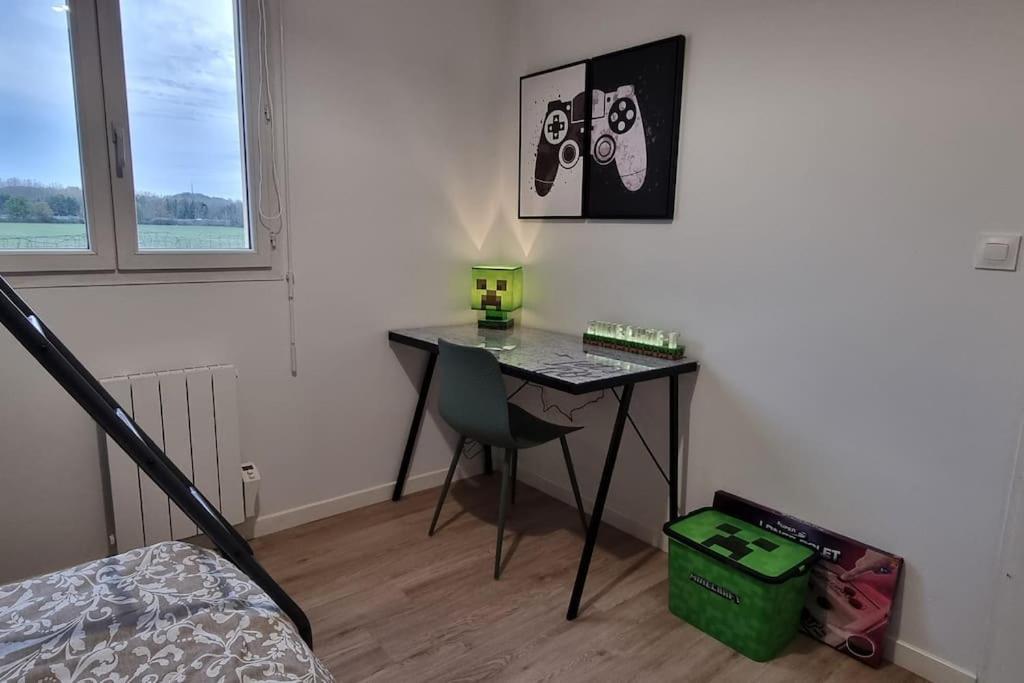 Belle Maison Climatisee Renovee Pac-Man Entre Collegues, Amis, Famille - Barbecue - Netflix - Prime - Baby Foot 50Cts Saint-Seurin-sur-l'Isle Luaran gambar